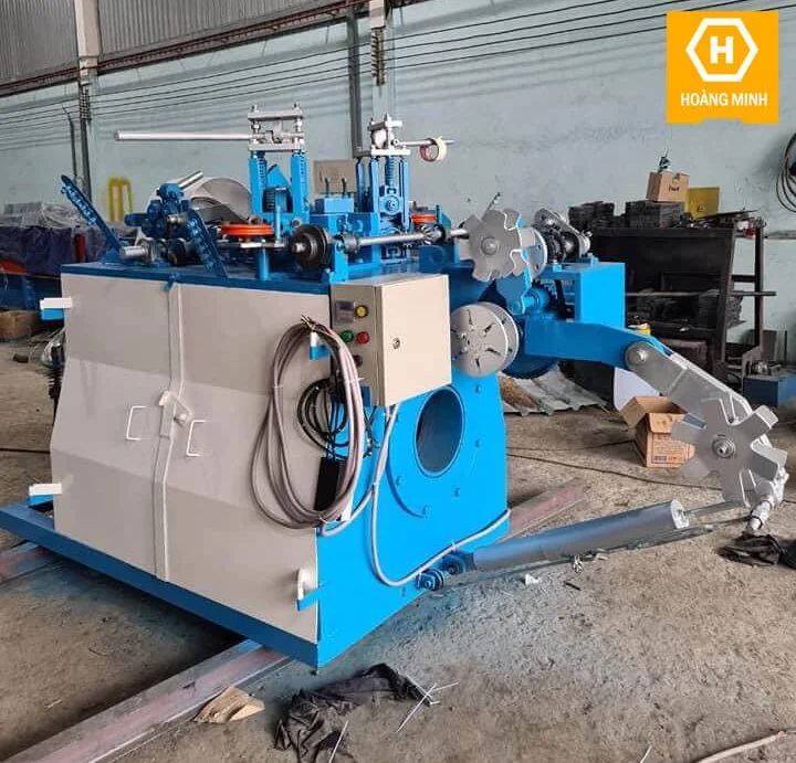 M&aacute;y bẻ đai sắt Ho&agrave;ng Minh &ndash; M&aacute;y bẻ đai tự động chất lượng cao