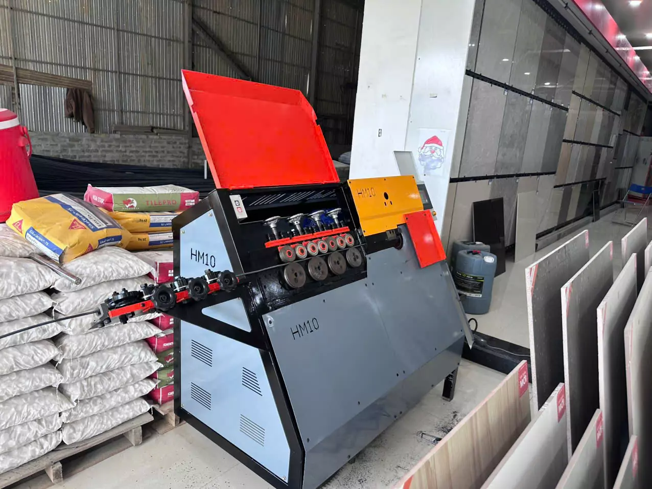 M&aacute;y bẻ đai HM10 - Lợi &iacute;ch khi sử dụng m&aacute;y bẻ đai HM10 trong x&acirc;y dựng 