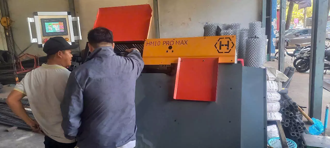 M&aacute;y bẻ đai sắt HM10 PRO MAX Ho&agrave;ng Minh &ndash; Năng suất, ch&iacute;nh x&aacute;c, an to&agrave;n